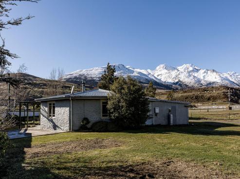 35 Oban Street, Glenorchy