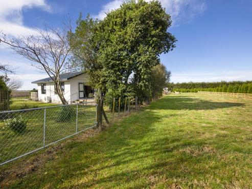 37 Awatoto Road, Meeanee