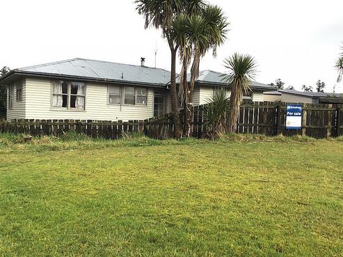 47 Pauareka Road, Haast