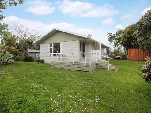 11 Litchfield Place, Clarks Beach
