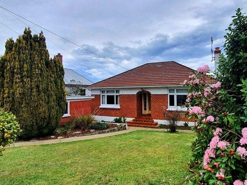 177 Gladstone Road, Dalmore