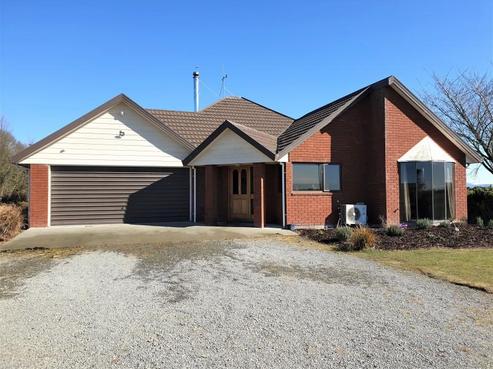 138 Lynch Road, Levels