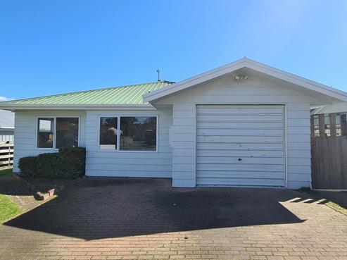42A Arthur Crescent, Hilltop