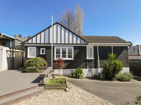 300 Old Taupo Road, Hillcrest