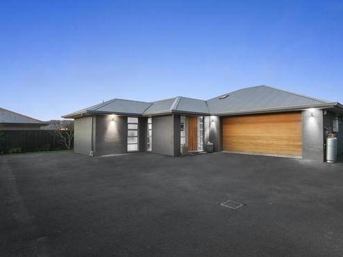 5 Fenty Place, Mosgiel
