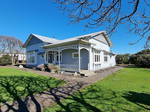 15 Hall Street, Hokitika