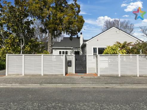 7 Troon Crescent, Boulcott