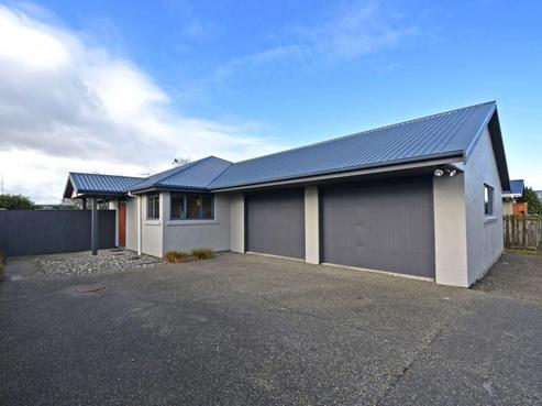 135 Cunningham Crescent, Grasmere