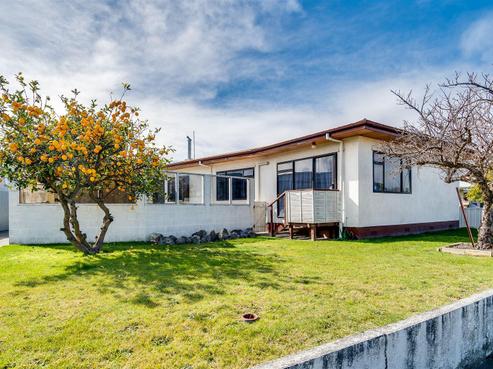 32 Darwin Crescent, Maraenui