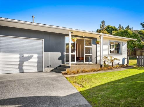 7B Stockdale Street, Wainuiomata