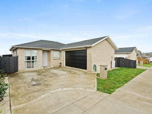 14 Parton Road, Pukekohe
