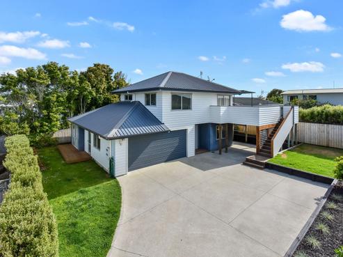 9A Crispe Road, Clarks Beach