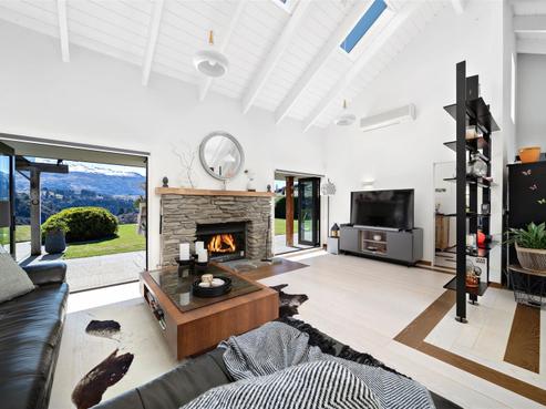 365C Tucker Beach Road, Queenstown Hill