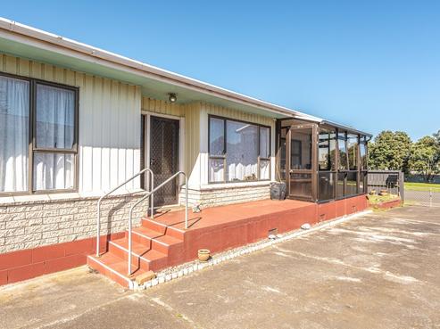 78 Hinau Street, Castlecliff
