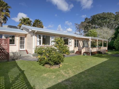 21A Military Road, Boulcott