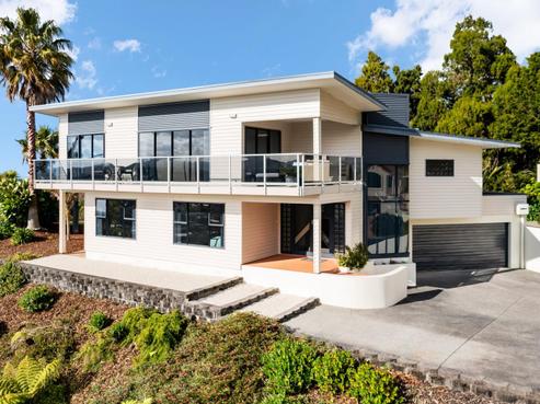29 Magnolia Avenue, Kamo