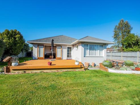 22 Chervier Street, Leeston