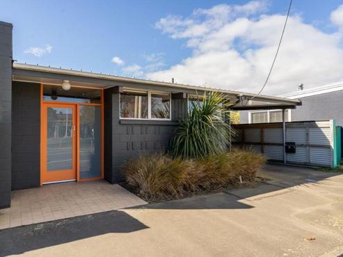 15 Park Road, Carterton