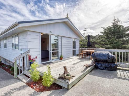8 Kawau Lane, Mangawhai Heads