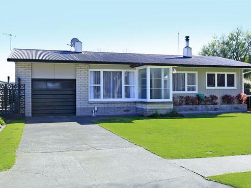 908 Sylvan Road, Mayfair