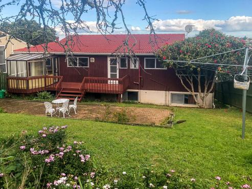 5 Busbridge Place, Hillcrest