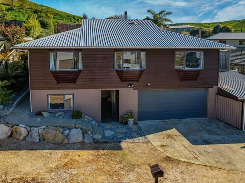 8 Westley Place, Bishopdale