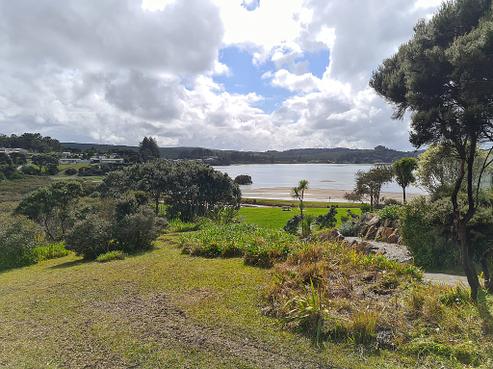 112 Komiti Road, Tinopai