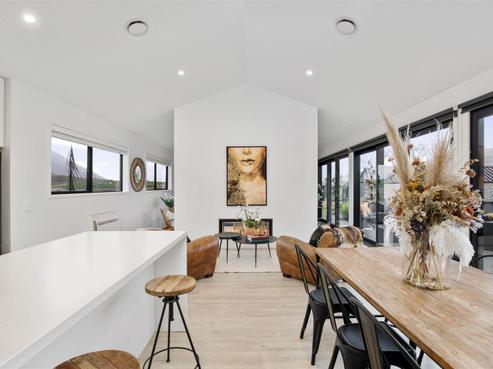 7 Kinross Lane, Jacks Point