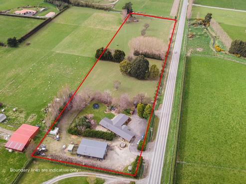 58 Winton Wreys Bush Highway, Winton