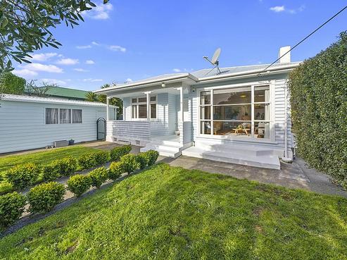 1/44 Tennyson Street, Petone