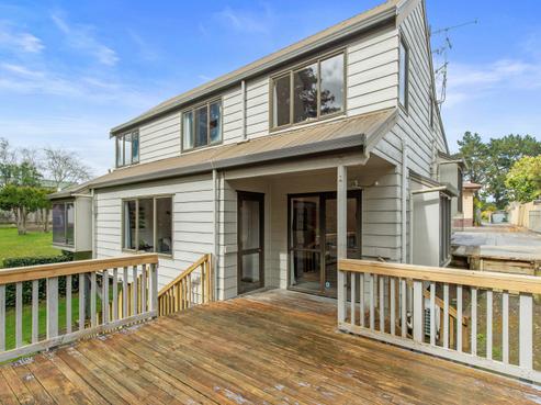 15 Sandford Place, Chartwell