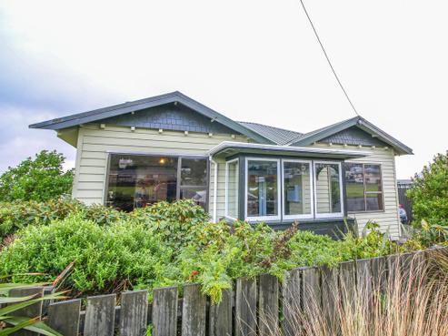5 Athelney Street, Bluff