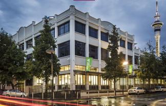 Stunning Top Floor Office - Viaduct Views