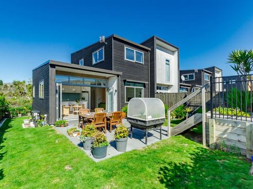 41 Te Ara Kawakahia, Waikanae