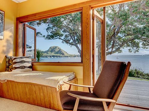 15 Urquharts Bay Road, Whangarei Heads