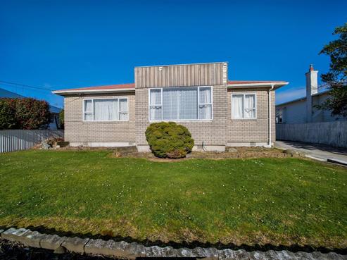 15 Clifford Street, Hawera