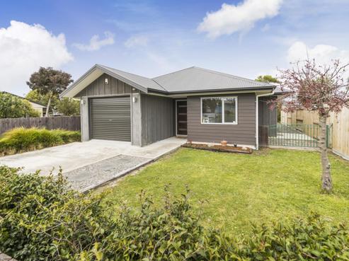 92D Sherwill Street West, Feilding