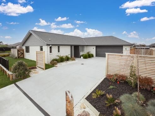 13 Kimbrae Drive, Rototuna North