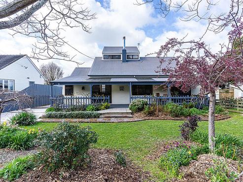 19 Wellesley Street, Feilding