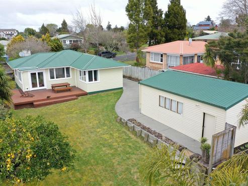 6 Clark Place, Hillcrest