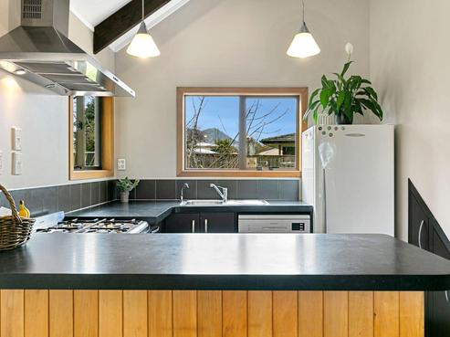 12 Marshall Avenue, Richmond Heights