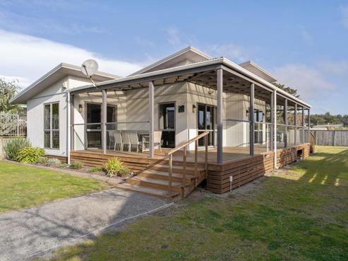 12 Alan Lindsay Avenue, Waitarere Beach