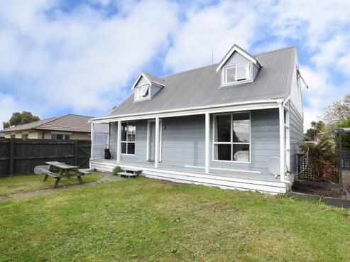 23 Albany Street, Kingswell