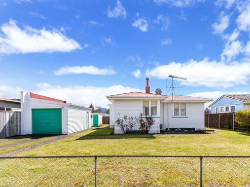 13 Hingaia Street, Turangi