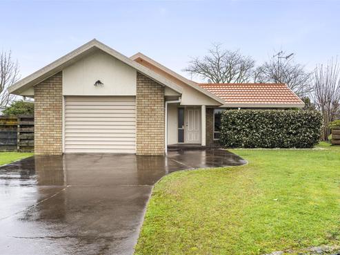 14 Hilliard Place, Leamington