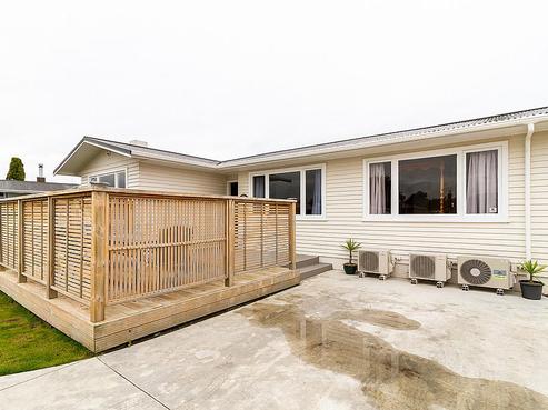 13 Magdalen Crescent, Pirimai