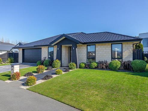 27 Euphrasie Drive, Wigram