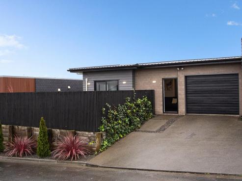 2/32 Borman Road, Huntington