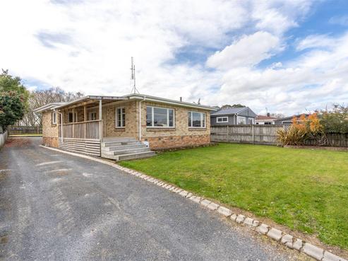 79 Montgomery Crescent, Bader