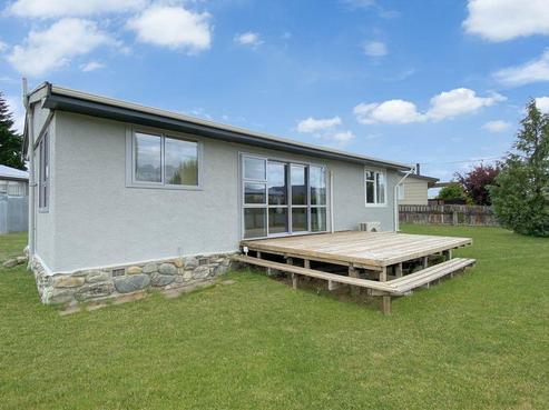 6 Hopkins Road, Twizel